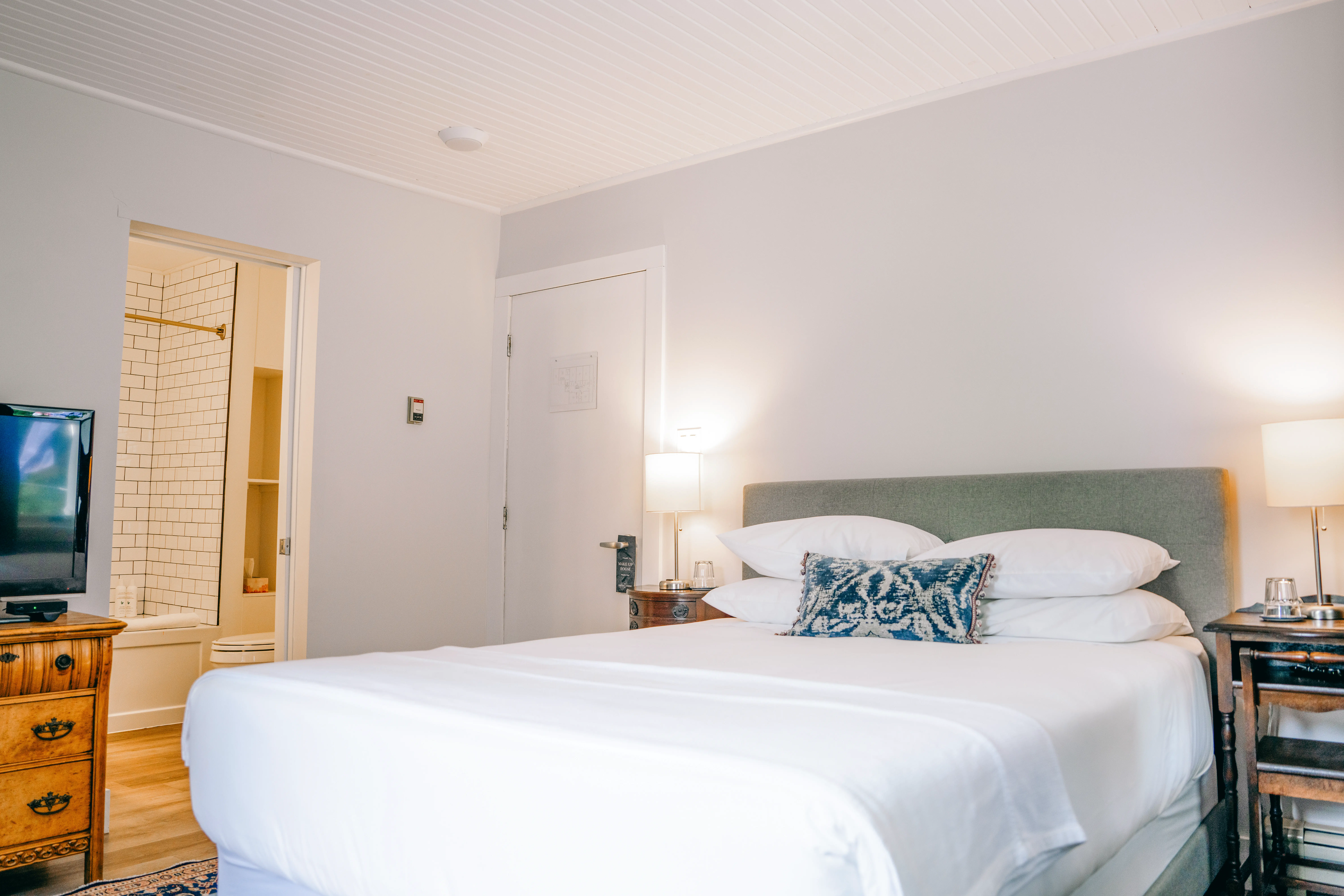 Room four at The South Landing Inn