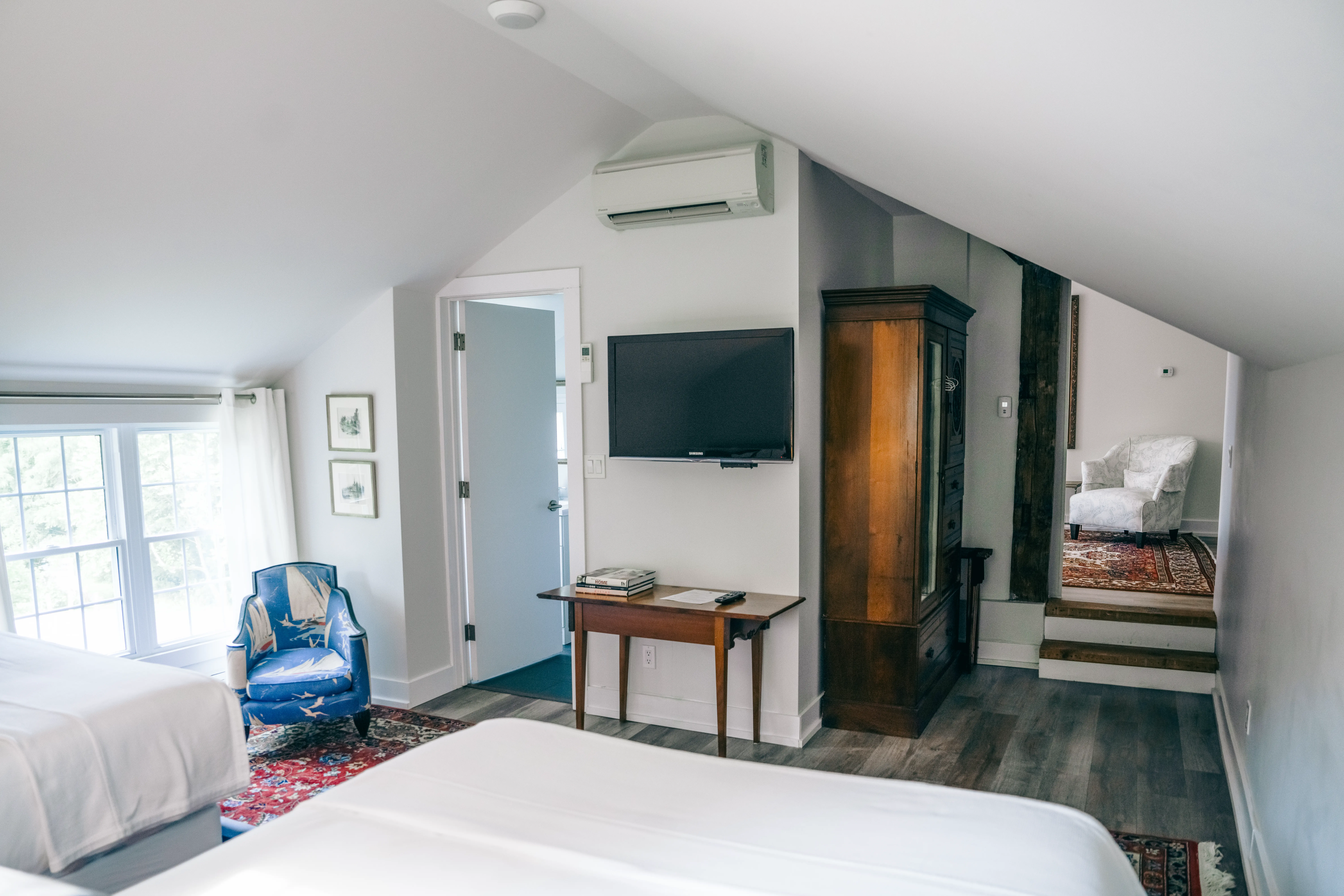 bedroom at The South Landing Inn