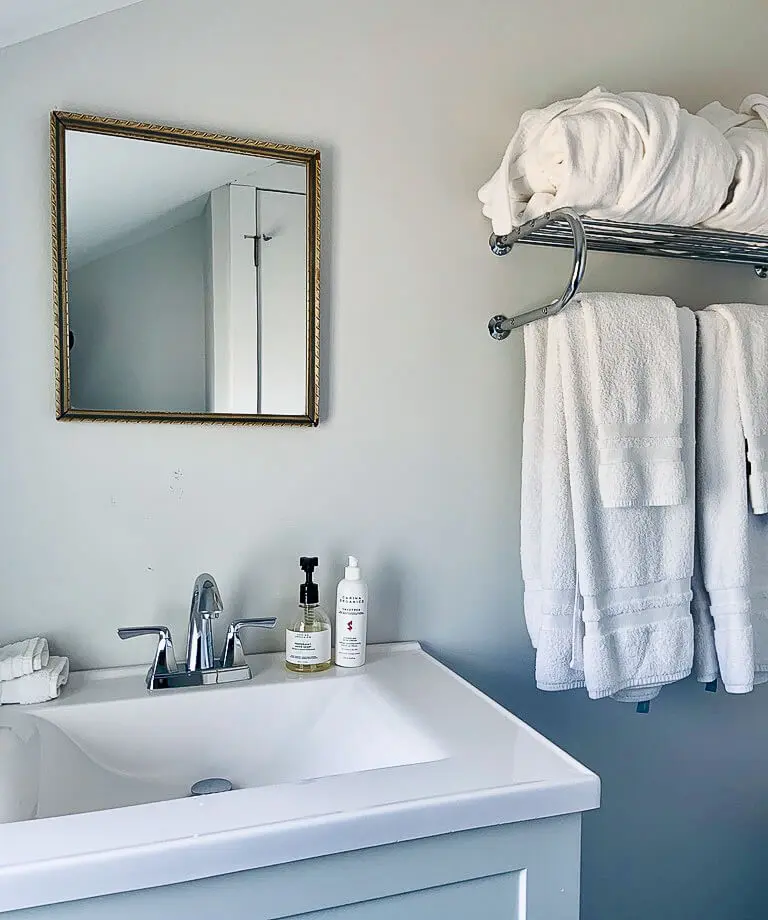 bedroom at The South Landing Inn