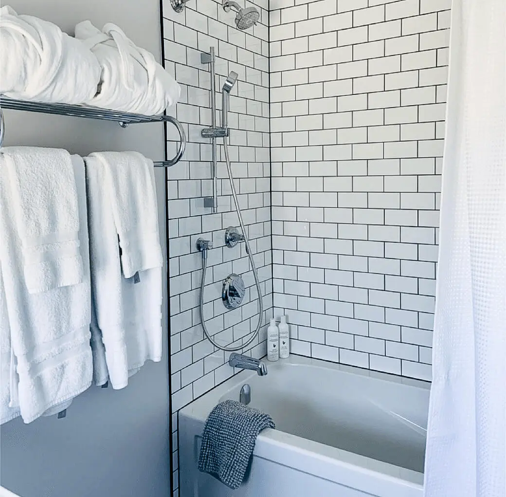 bedroom at The South Landing Inn